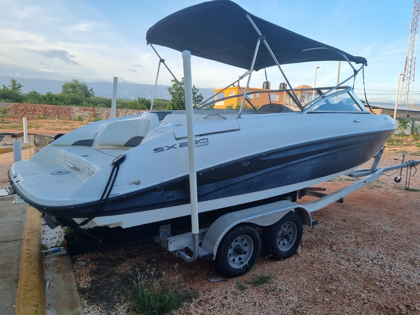 botes - Bote Lancha rápida Yamaha, 2 Motores de 230HP 4 tiempos bajo cubierta 0