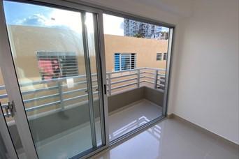 apartamentos - vendo apartamento en la zona universitaria 8