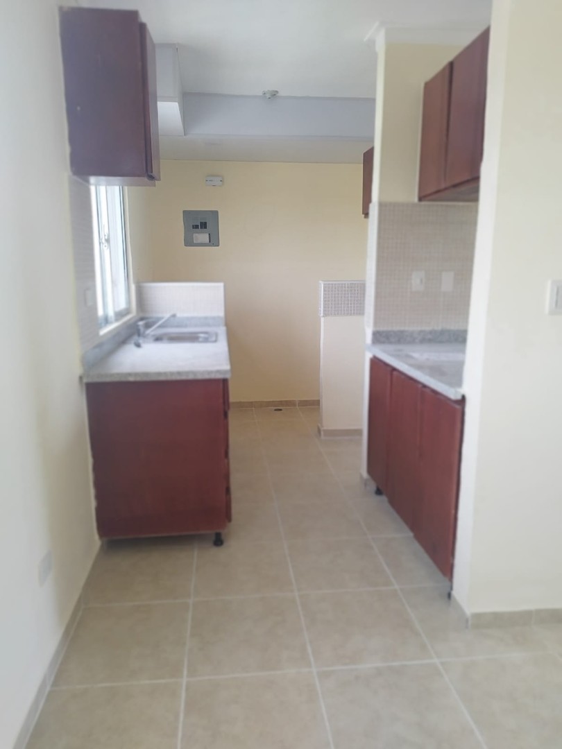 apartamentos - Apartamento 3er nivel en alquiler. Residencial Paseo del Este II, San Isidro.  8