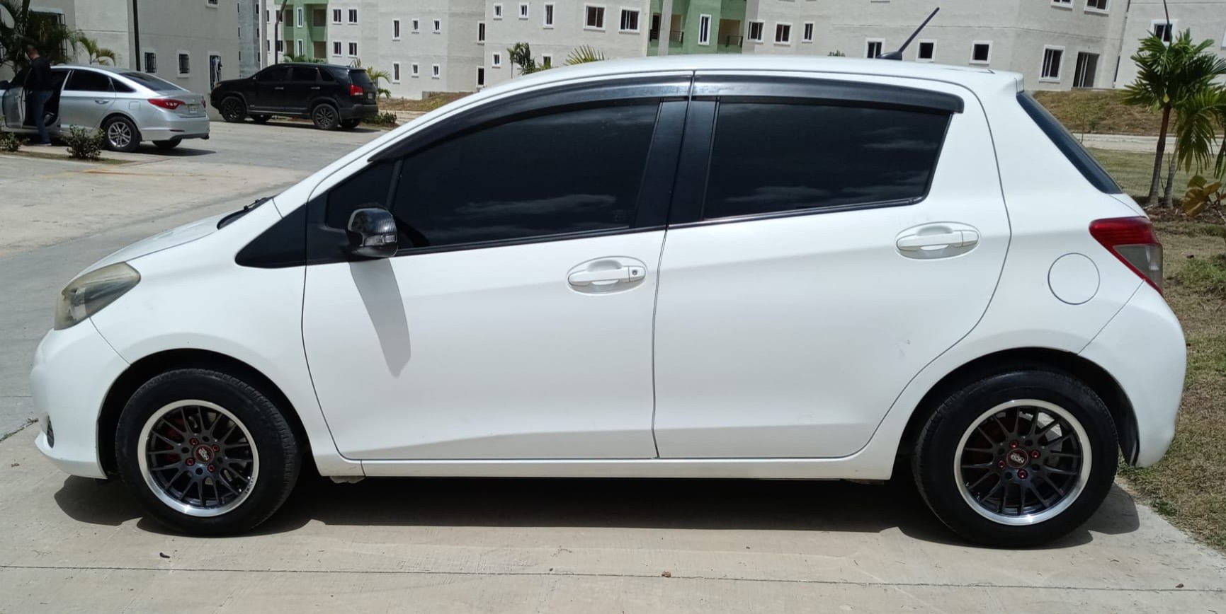 carros - Toyota Vitz 2011 Venta 1