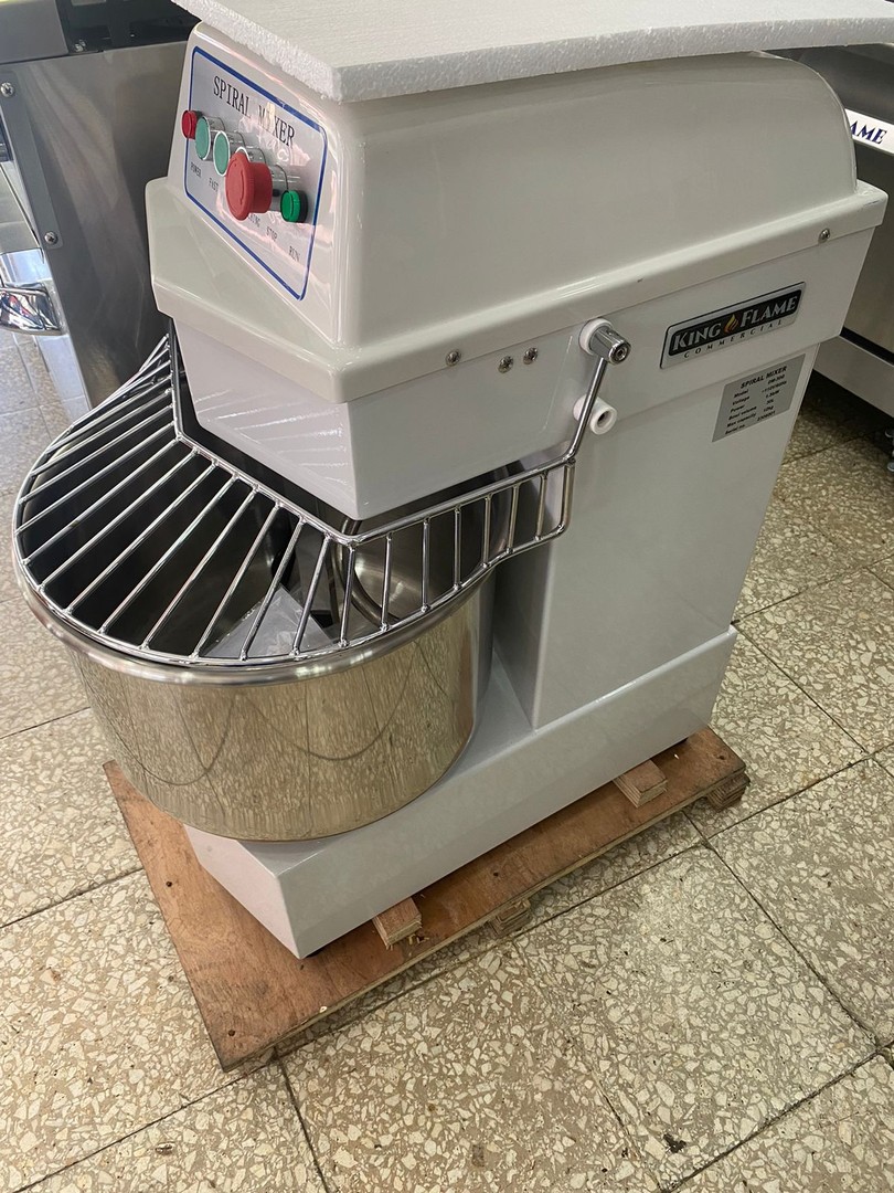 equipos profesionales - Mezcladora de Masa King Flame de 30 Litros 2