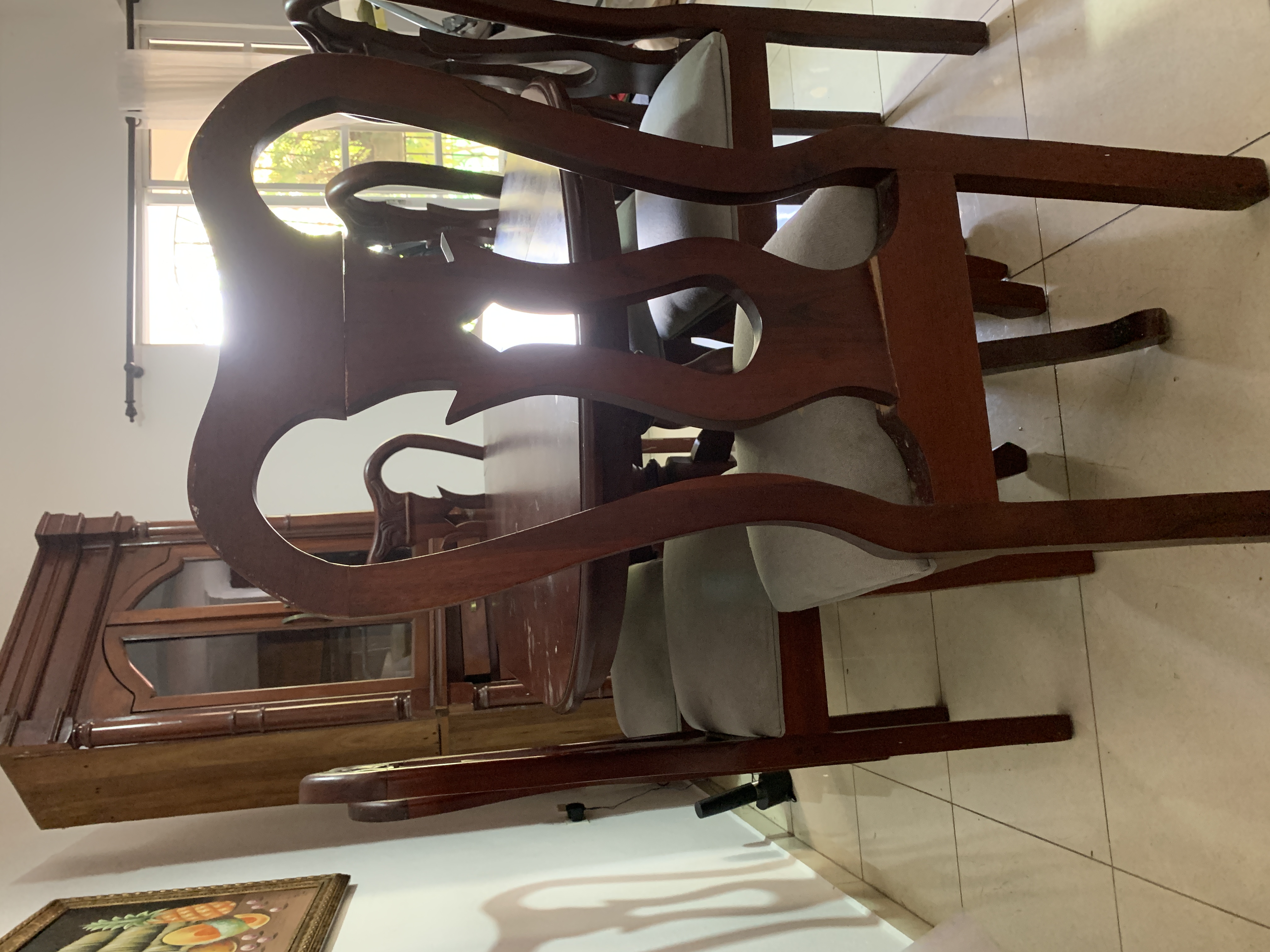 muebles y colchones - Vendo Juego de Comedor en caoba  6