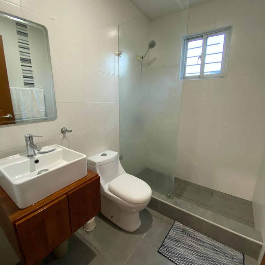 apartamentos - Apartamento De Alquiler En Evaristo Morales 4