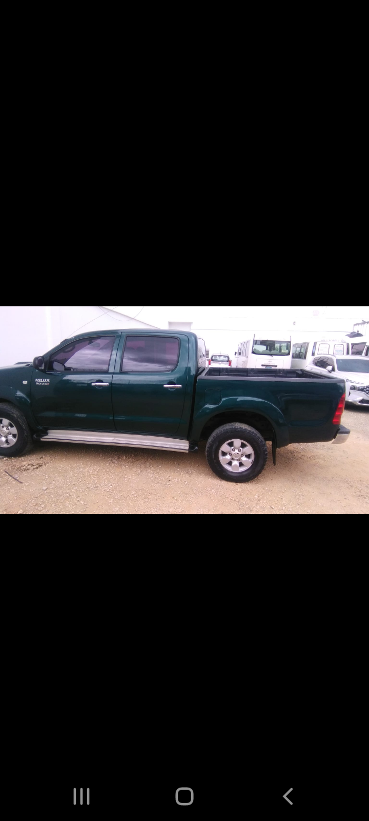 jeepetas y camionetas - Vendo camioneta Toyota hilux 2009 0