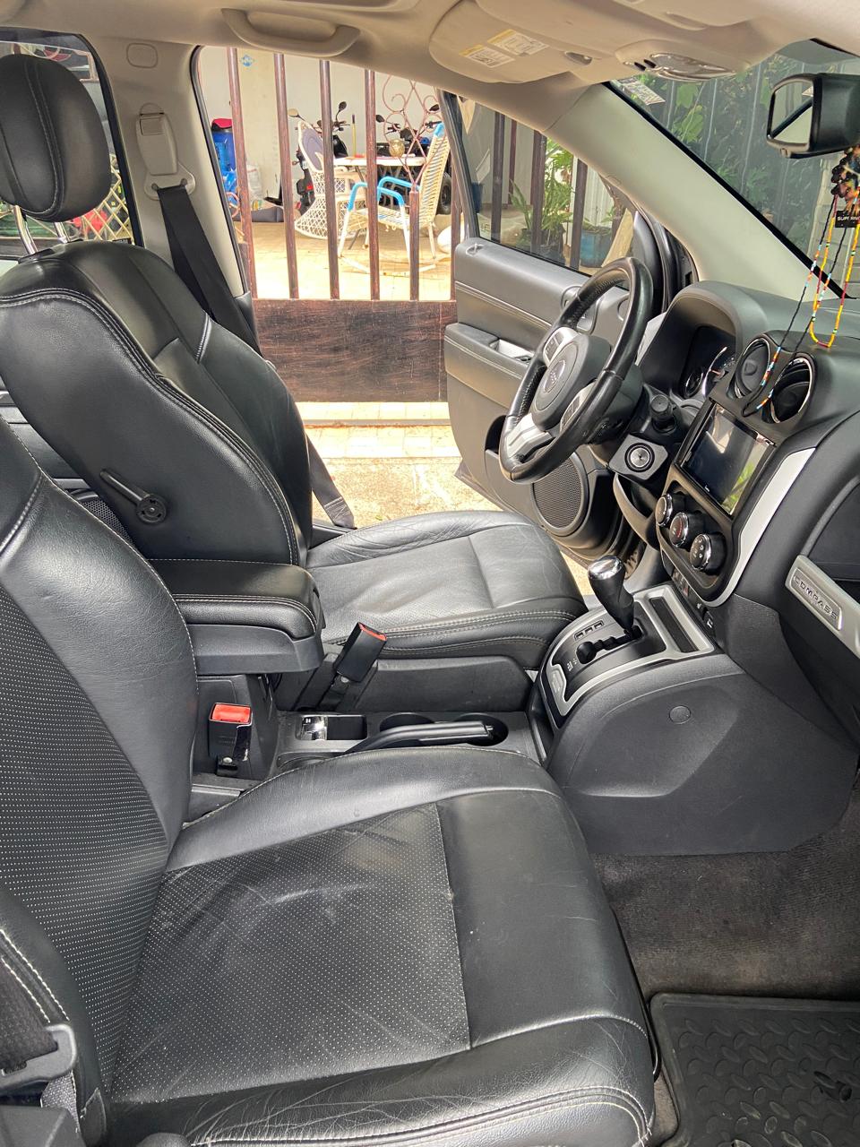 jeepetas y camionetas - Excelente condiciones el motor está nítido  2