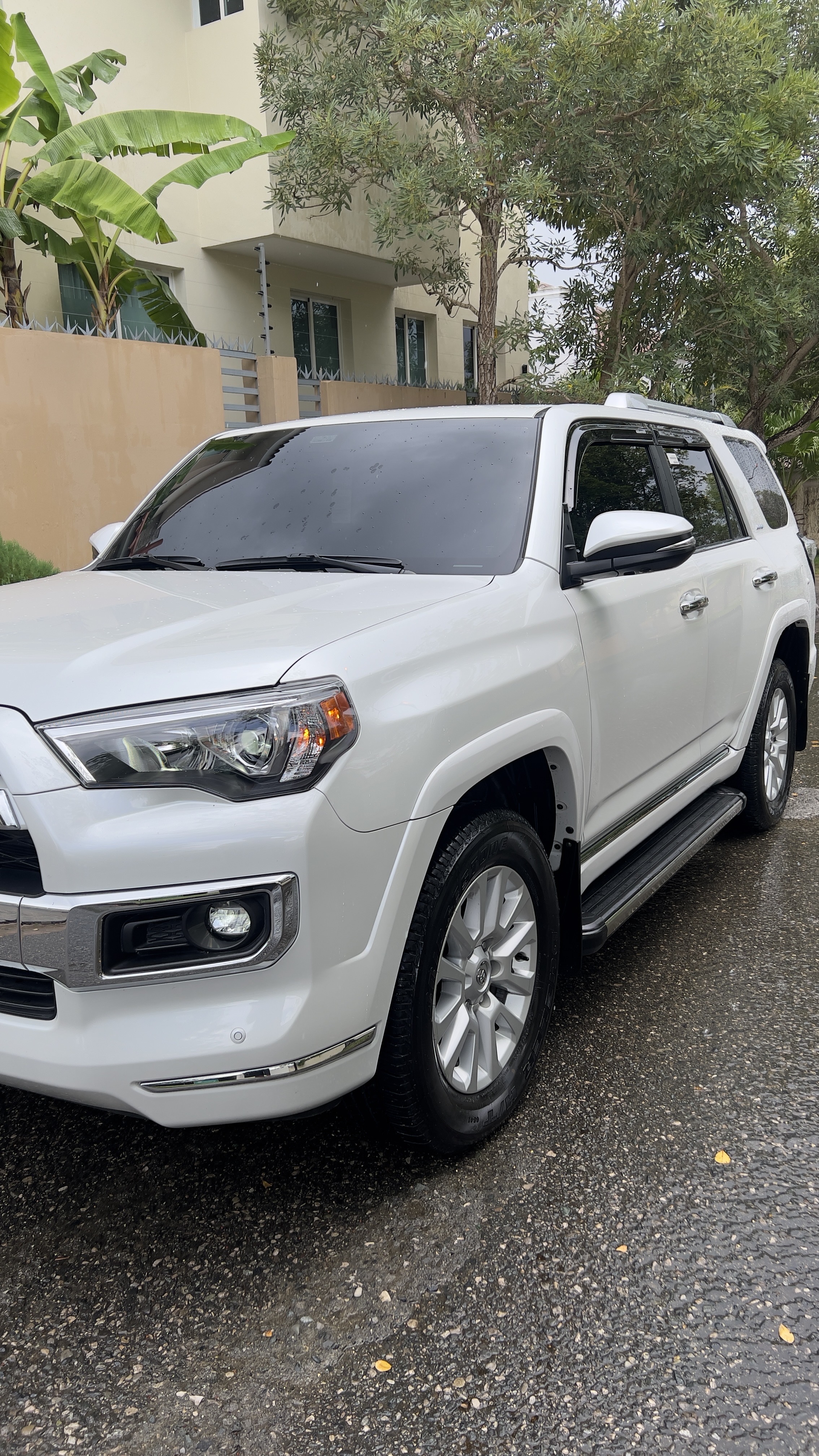 jeepetas y camionetas - TOYOTA 4RUNNER LIMITED 2024. 11mil KM
 2