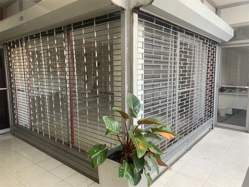oficinas y locales comerciales - Local en primer nivel prados  3