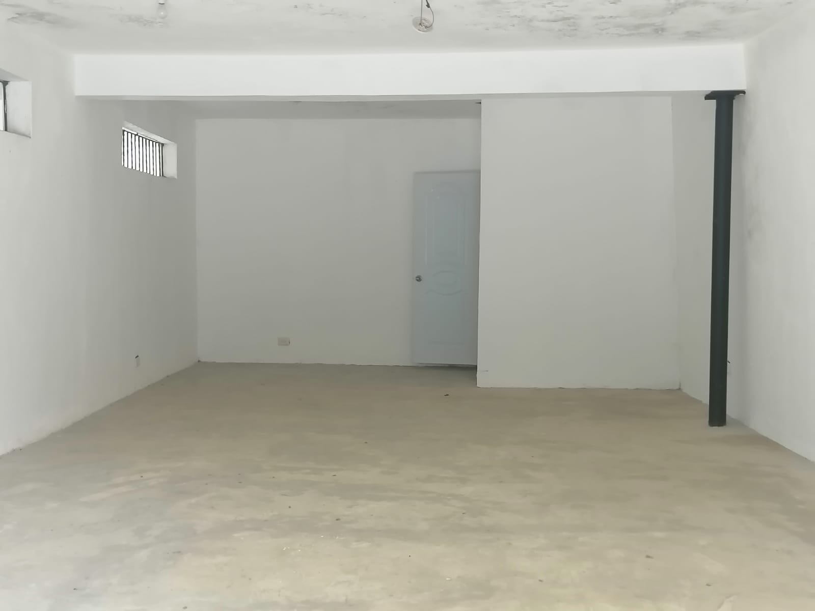 casas - Casa, local comercial y apartamento. 