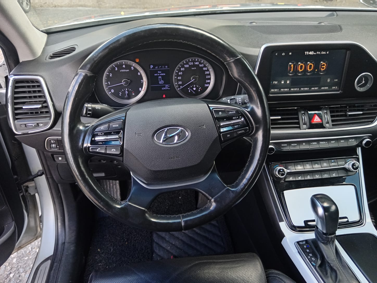 carros - HYUNDAI GRANDEUR 2018 GRIS 6