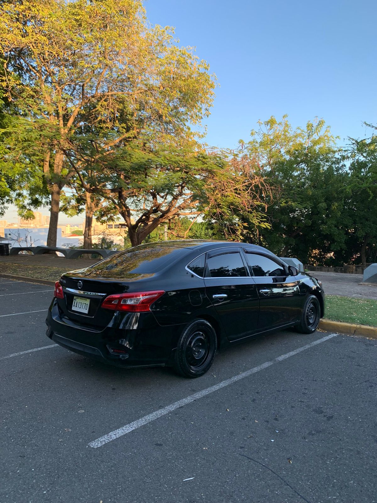carros - Nissan Sentra 2016 8