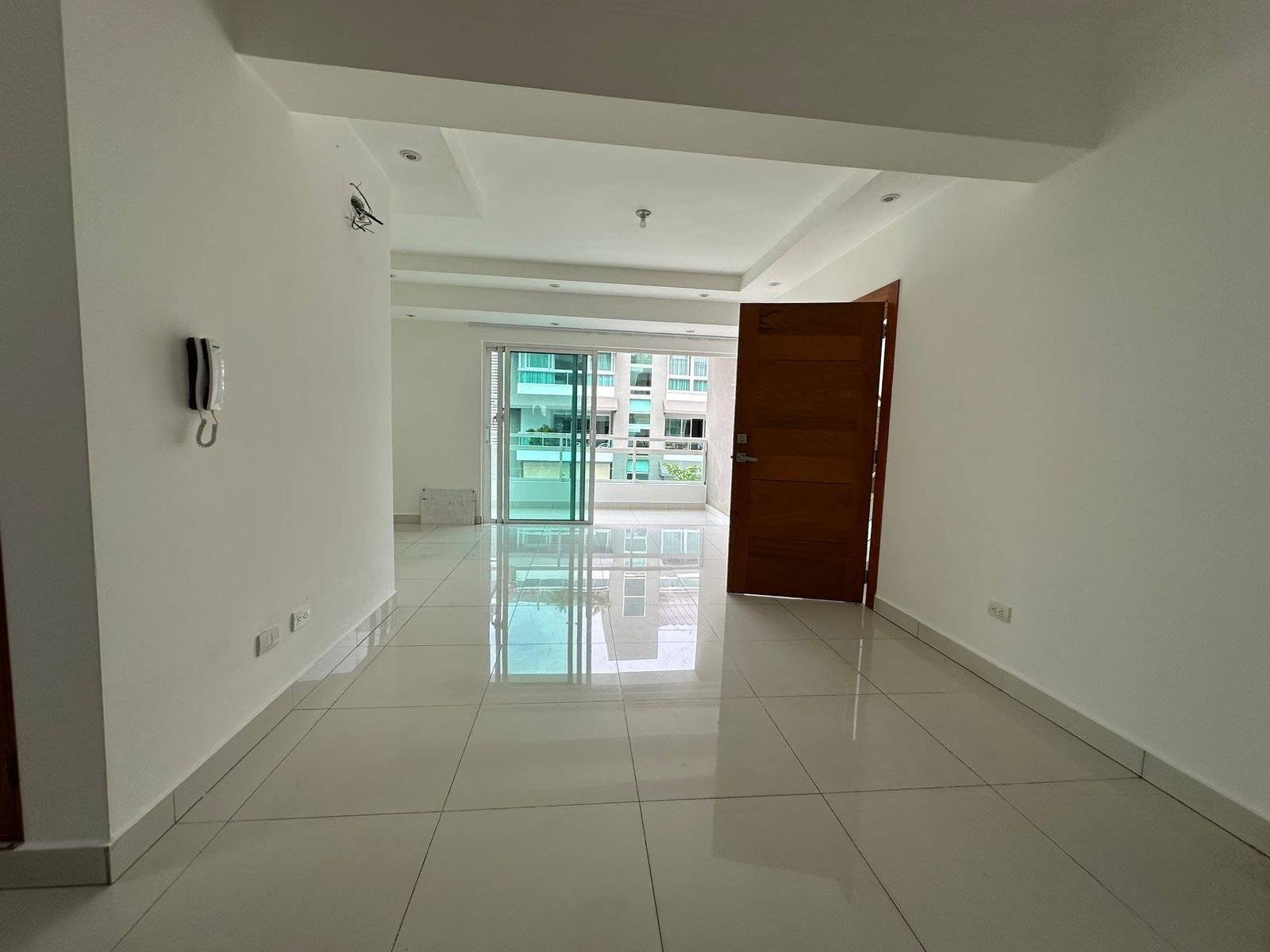 apartamentos - *MIRADOR SUR:  VENTA APTO; 4to. piso, 110 metros,  1