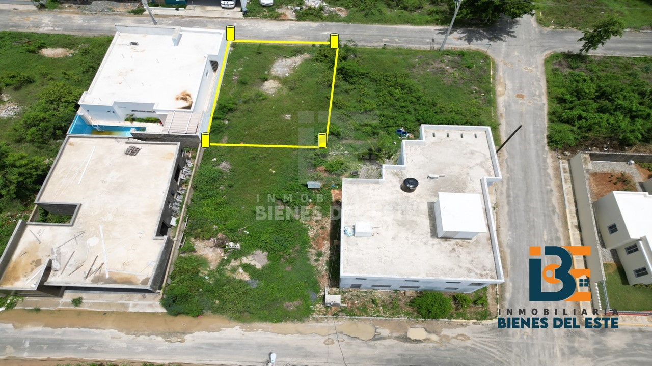 solares y terrenos - Solar de OPOTUNIDAD en Residencial Naime 3 2