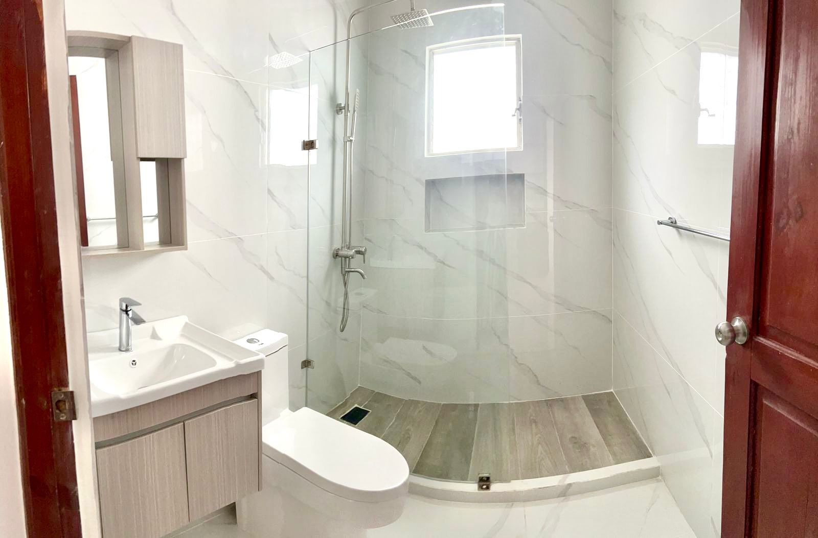 apartamentos - En alquiler: Apartamento clásico en los Cacicazgos 5