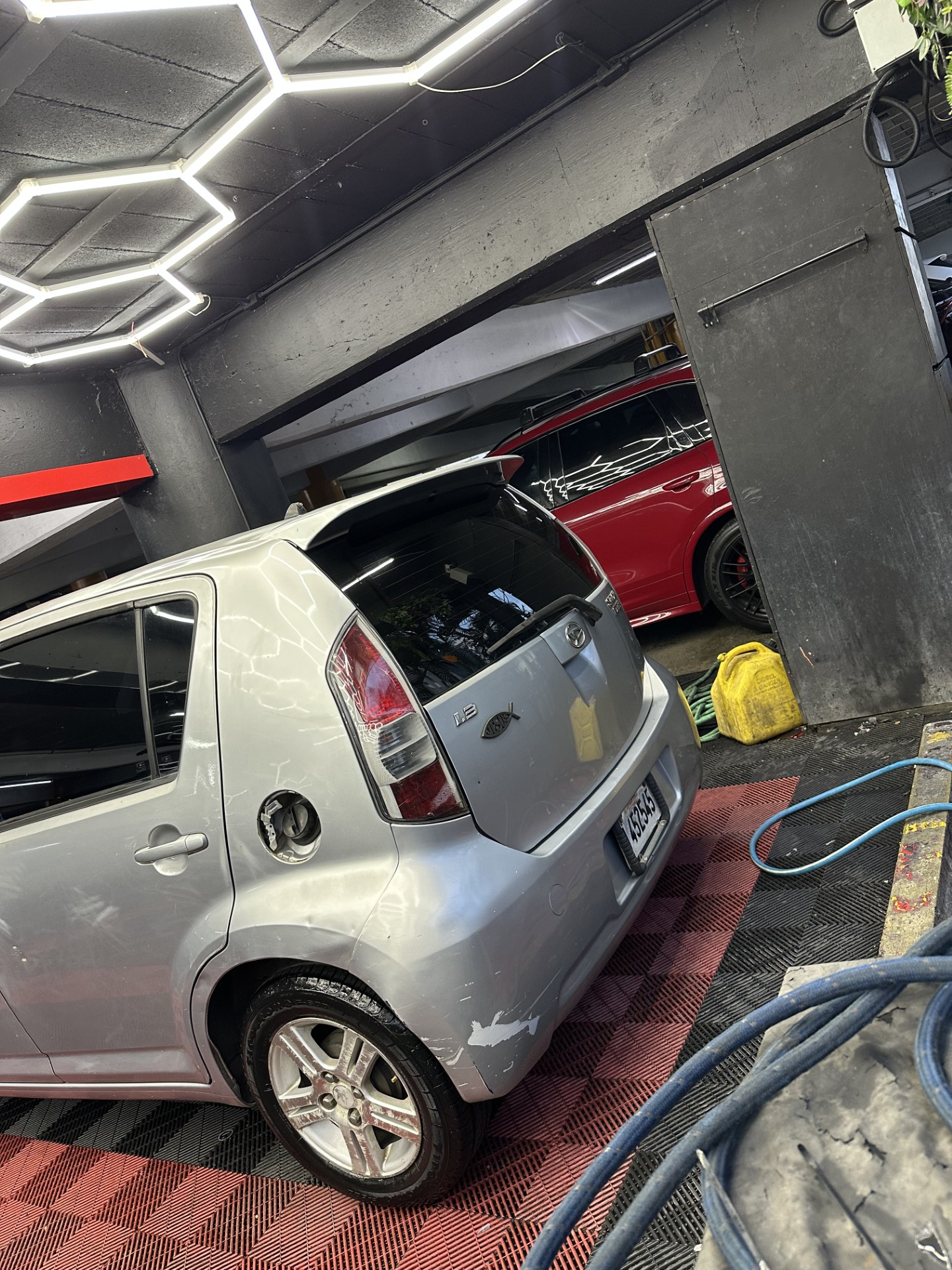 carros - Daihatsu Sirion 2