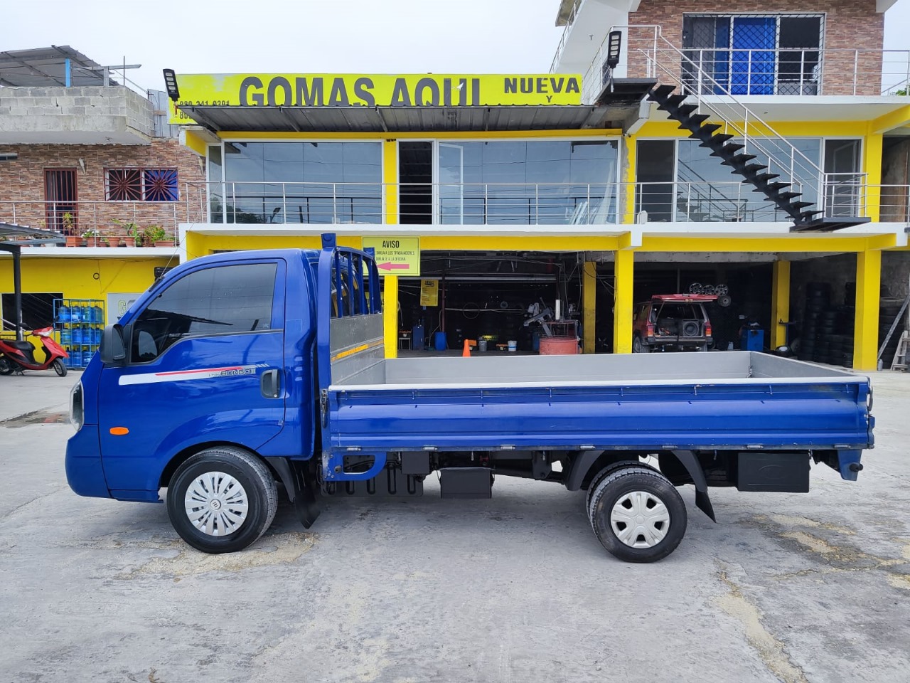camiones y vehiculos pesados - kia bongo 2020  6