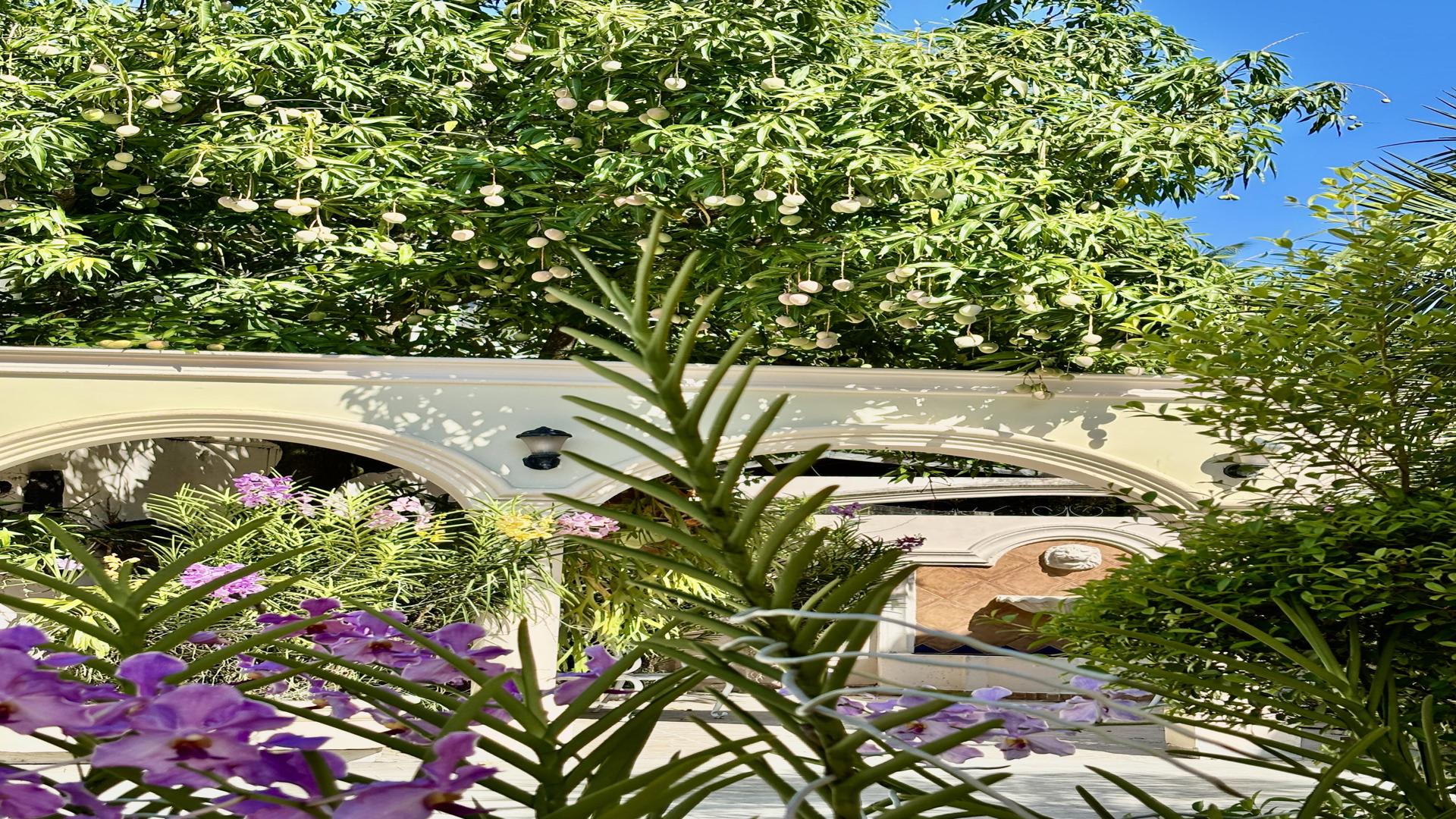 casas - Se vende hermosa residencia en el exclusivo sector de Los Pinos en Arroyo Hondo 7