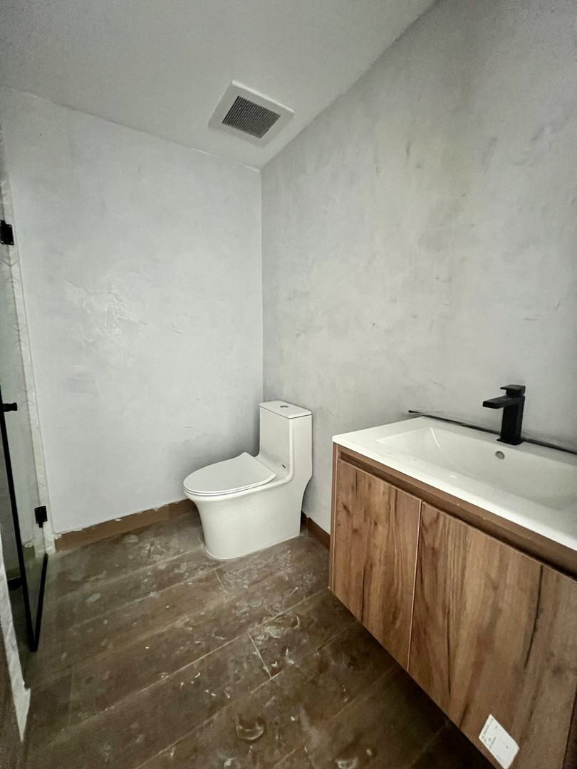apartamentos - Naco nuevo piso 8 2 habitaciones 2.5 banos 2 parqueos  8