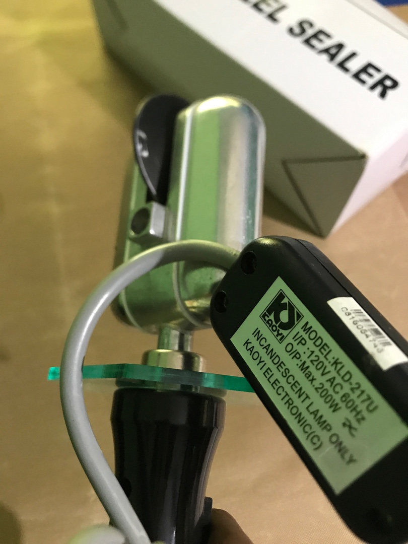 equipos profesionales - SELLADORA DE PLASTICO MANUAL TIPO RODILLO 1