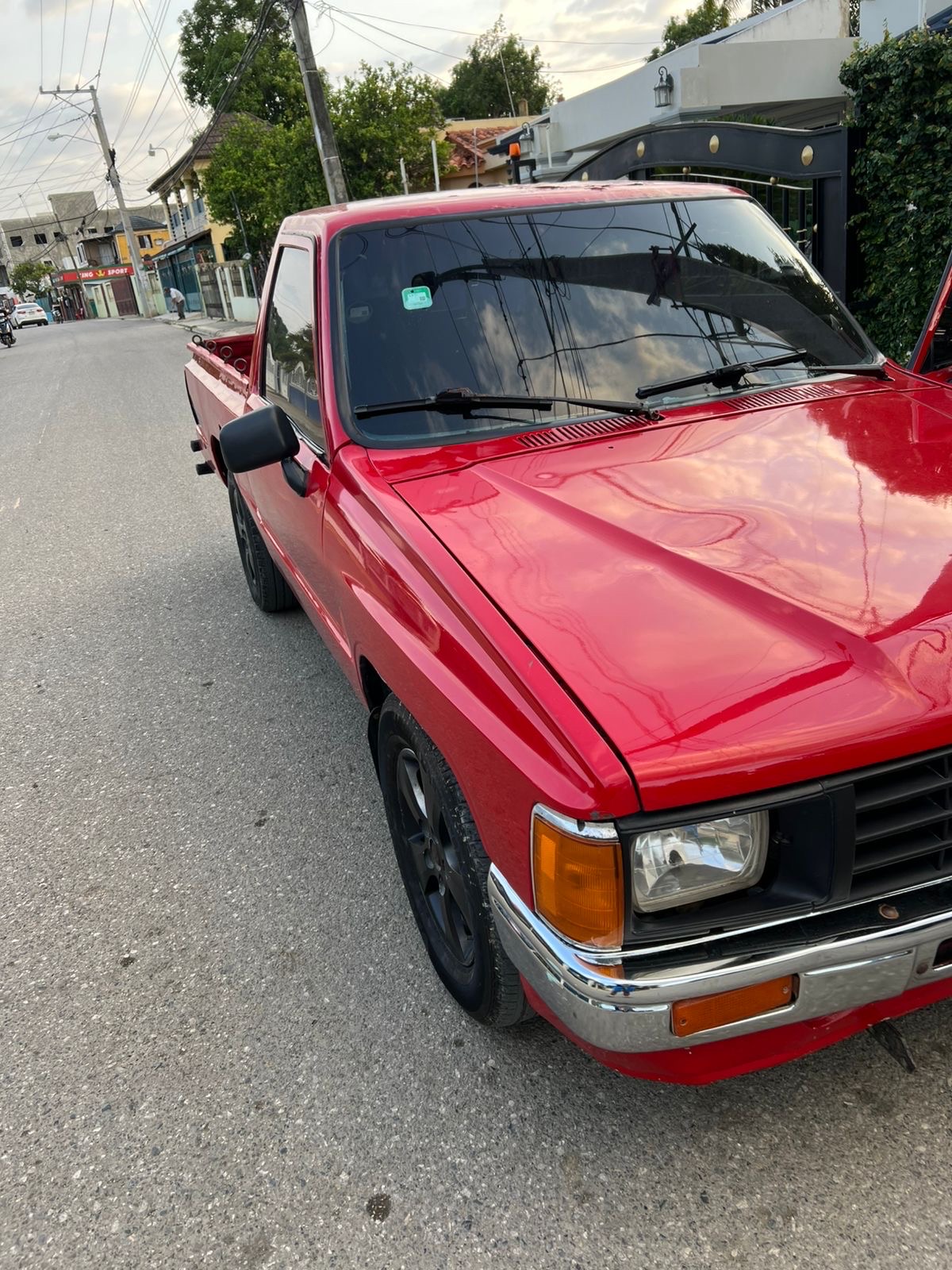 jeepetas y camionetas - Toyota Hilux (Pickup) EXCELENTES CONDICIONES 6