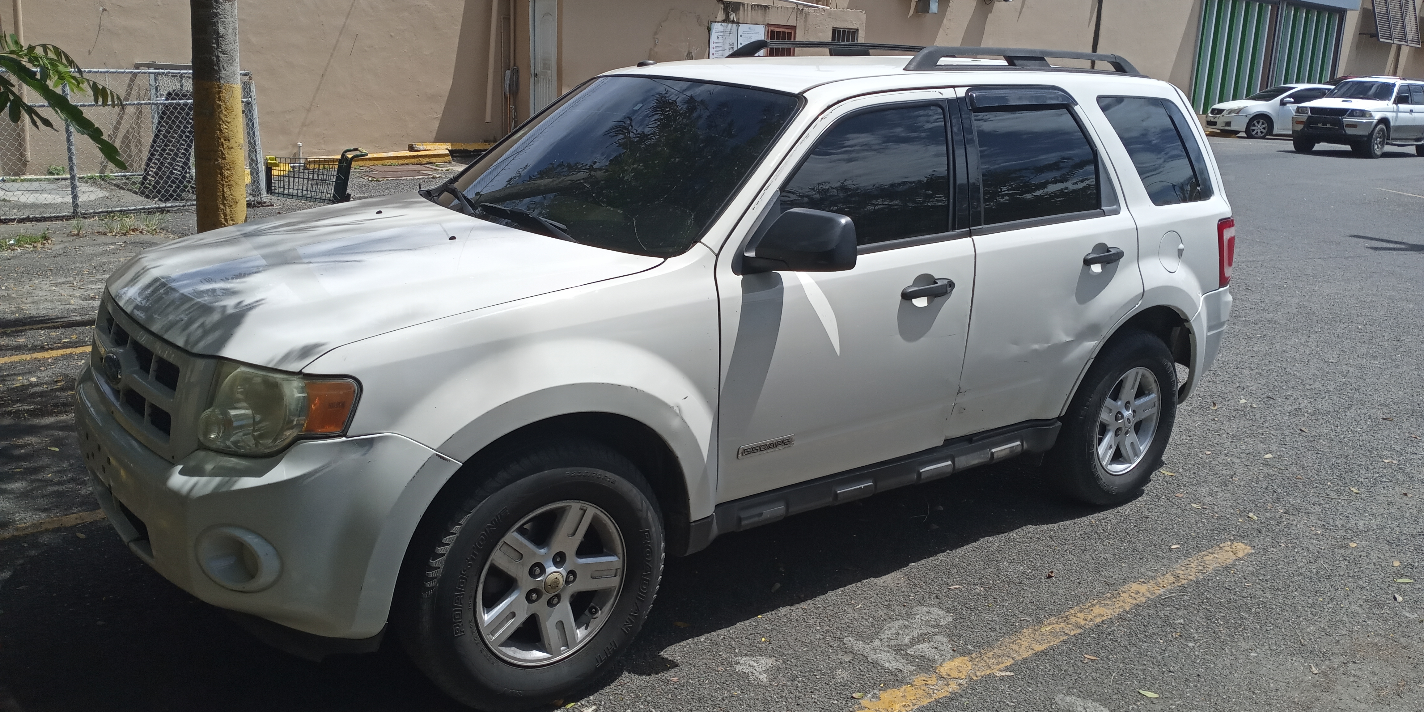 jeepetas y camionetas - FORD ESCAPE HYBRIDA 0