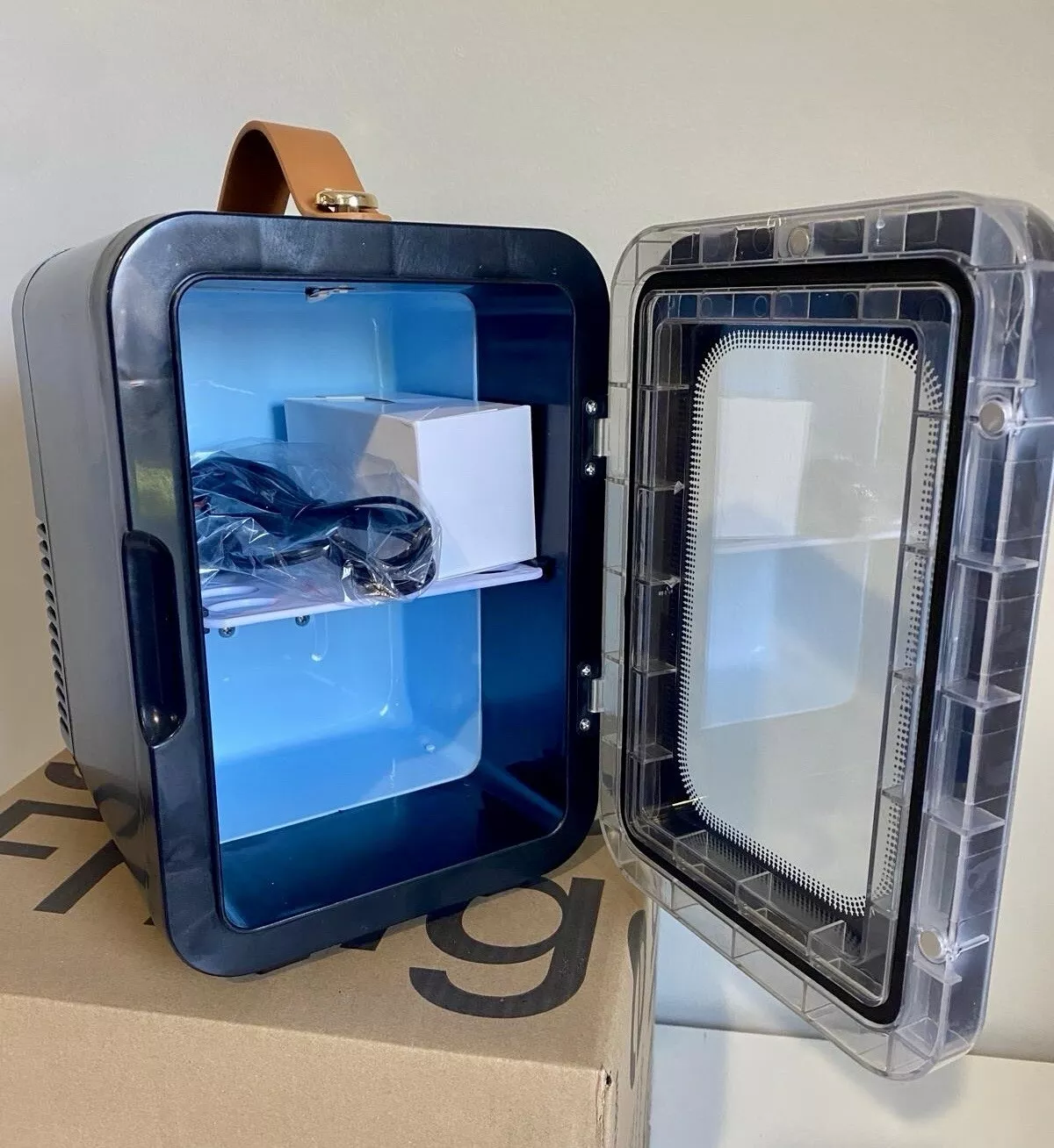otros electronicos - Mini refrigerador con asa para dormitorio, coche, 