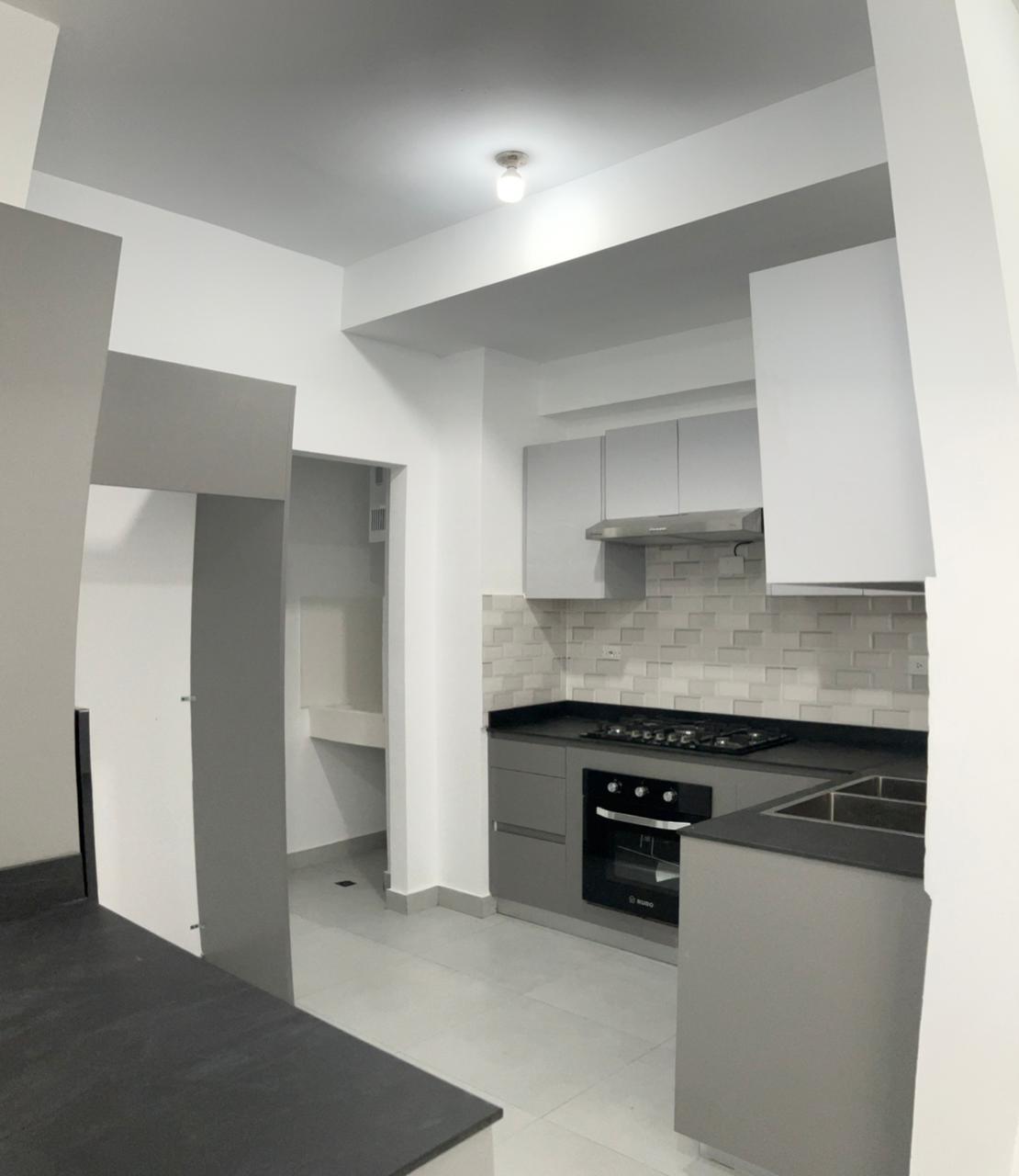 apartamentos - Alquilo Naco A Estrenar Torre De Lujo Sin Intermed 3