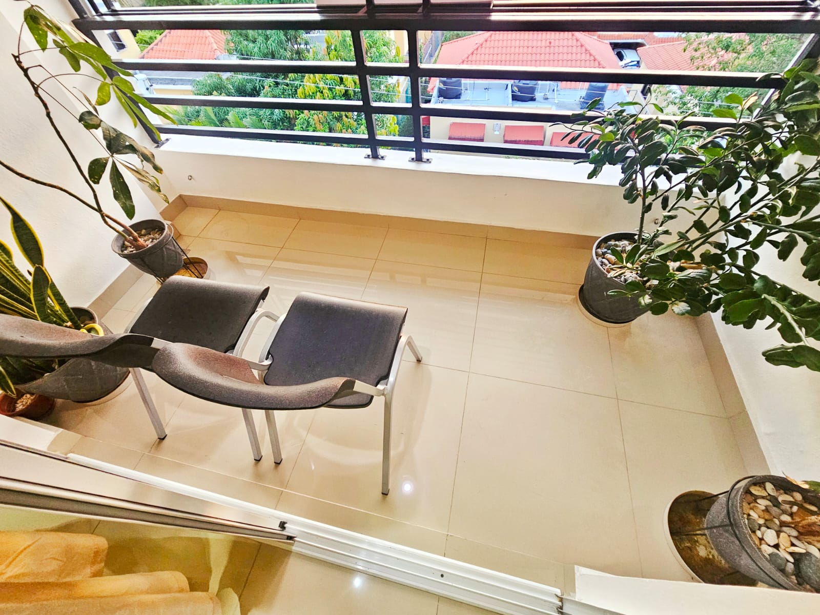apartamentos - Apartamento Moderna 5to Piso con Terraza  3
