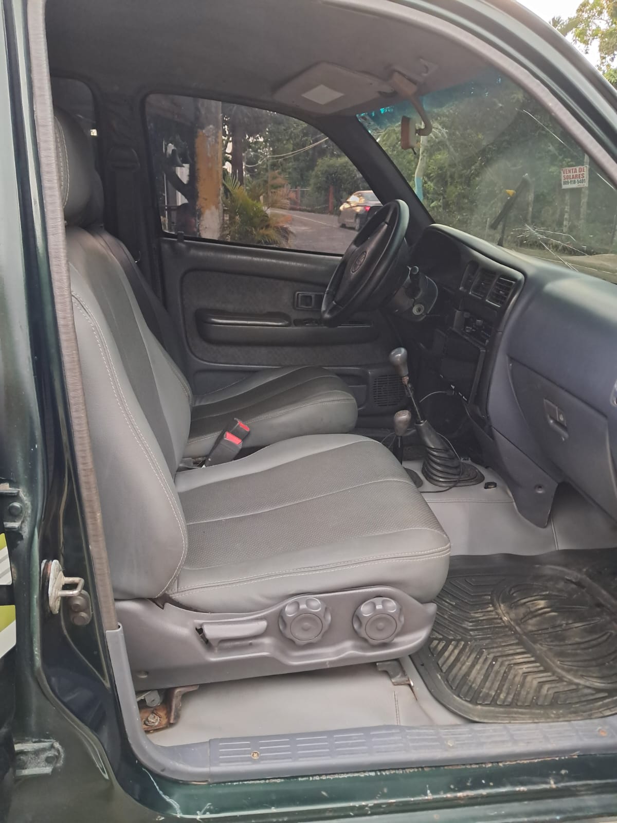 jeepetas y camionetas - TOYOTA HILUX 2003 4x4 Alta Doble Cabina 6