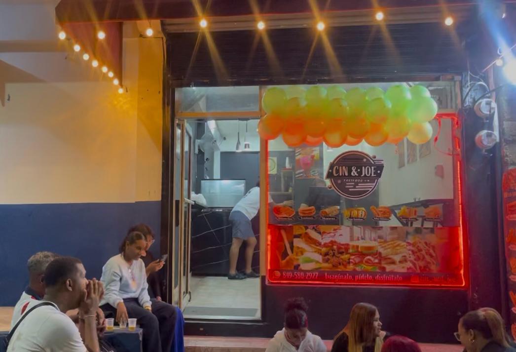 negocios en venta - Se vende cafetería en excelente ubicación  0