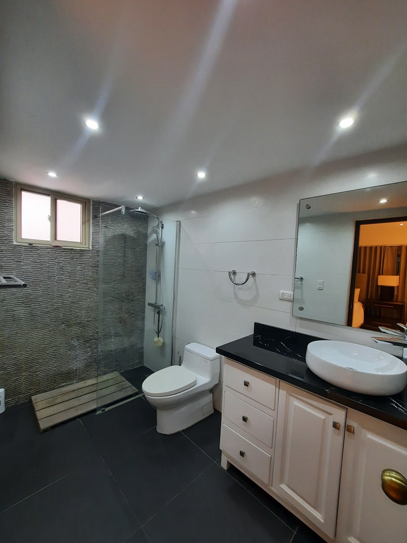apartamentos - Naco 1 x piso 38m2 3 habitaciones 3.5 baños balcon  8