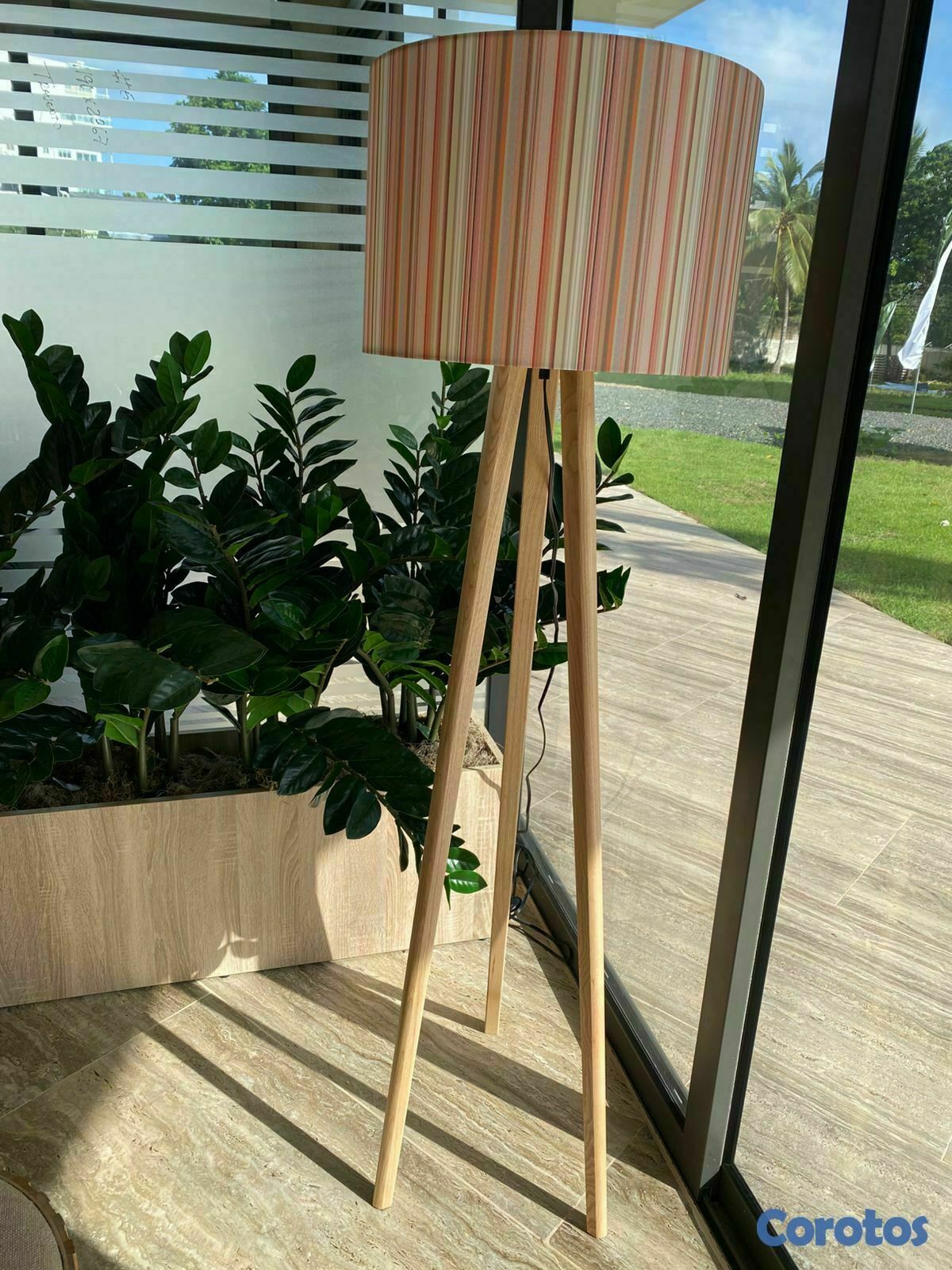 decoración y accesorios - Lampara de Piso  2