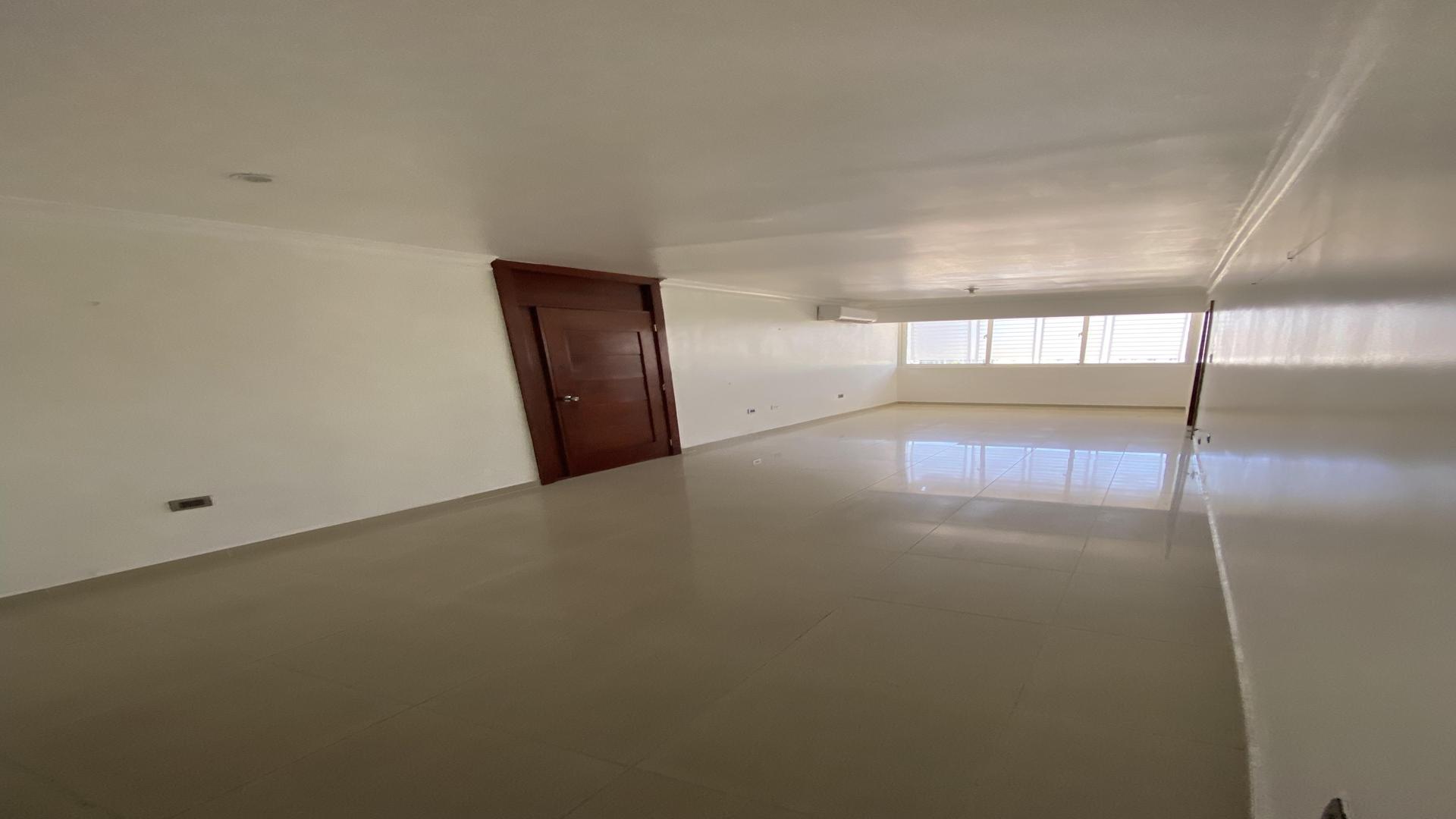apartamentos - AMPLIO APARTAMENTO EN VENTA, EVARISTO MORALES (EM-05) 0