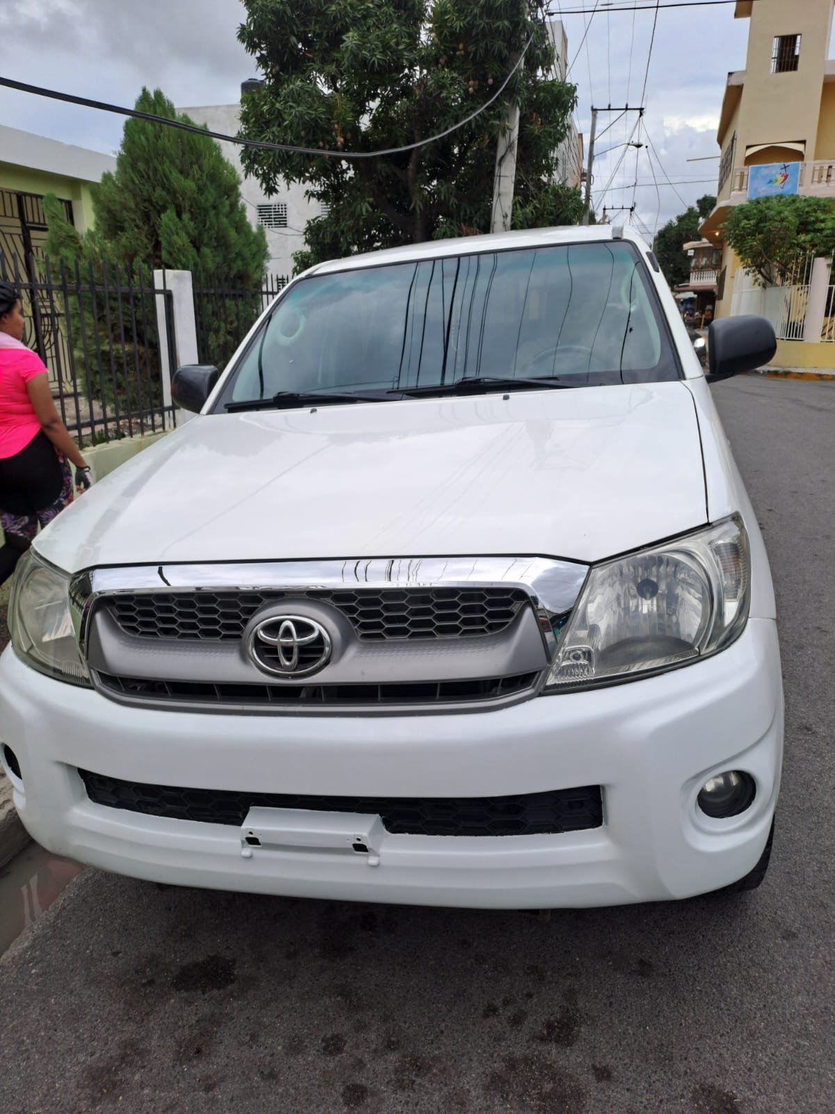 jeepetas y camionetas - TOYOTA HILUX 2011 4