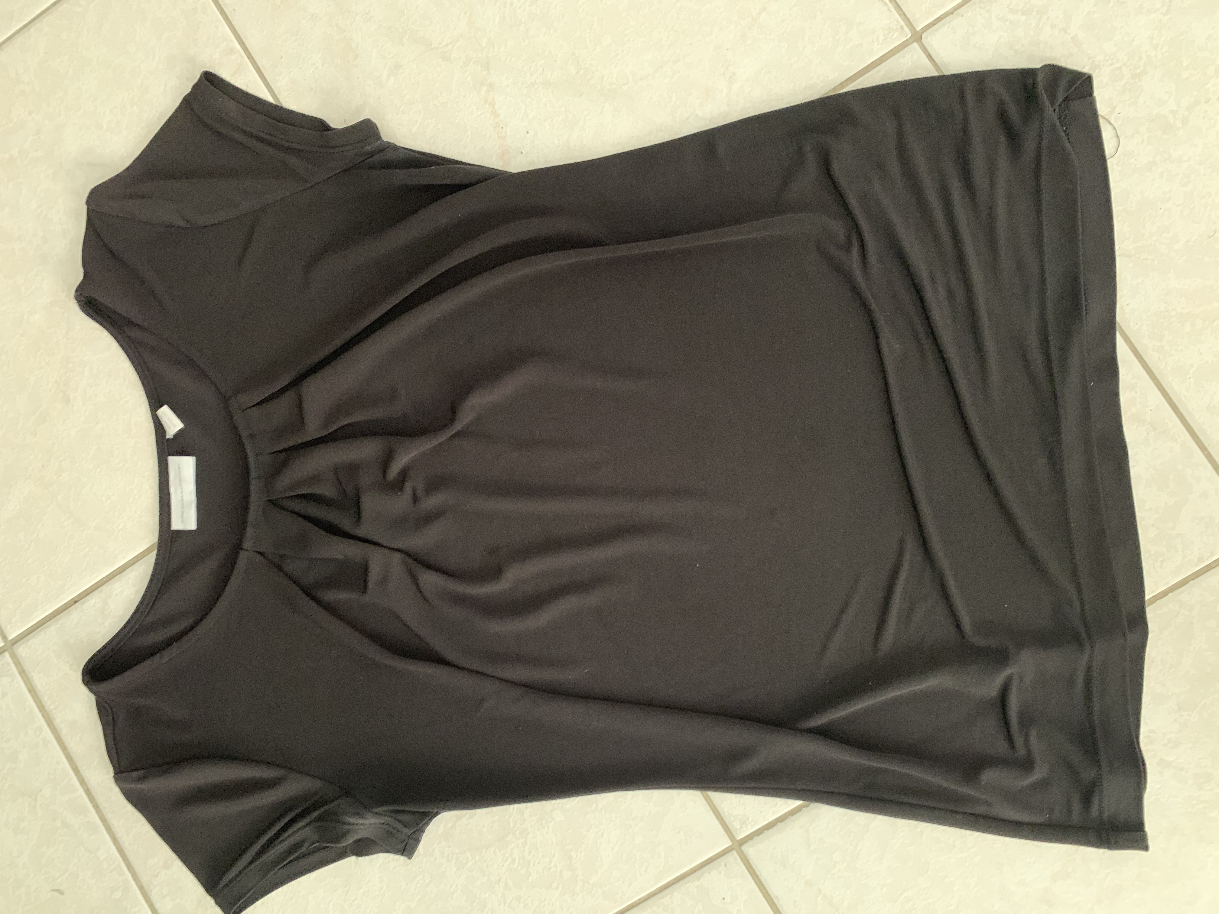 ropa para mujer - Blusa negra, ideal para trabajar 0