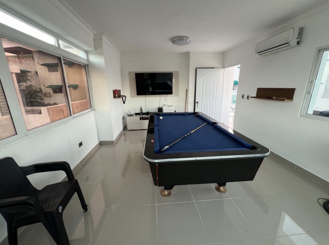 casas - venta de casa con jacuzzi en la autopista de san isidro Santo Domingo este  5