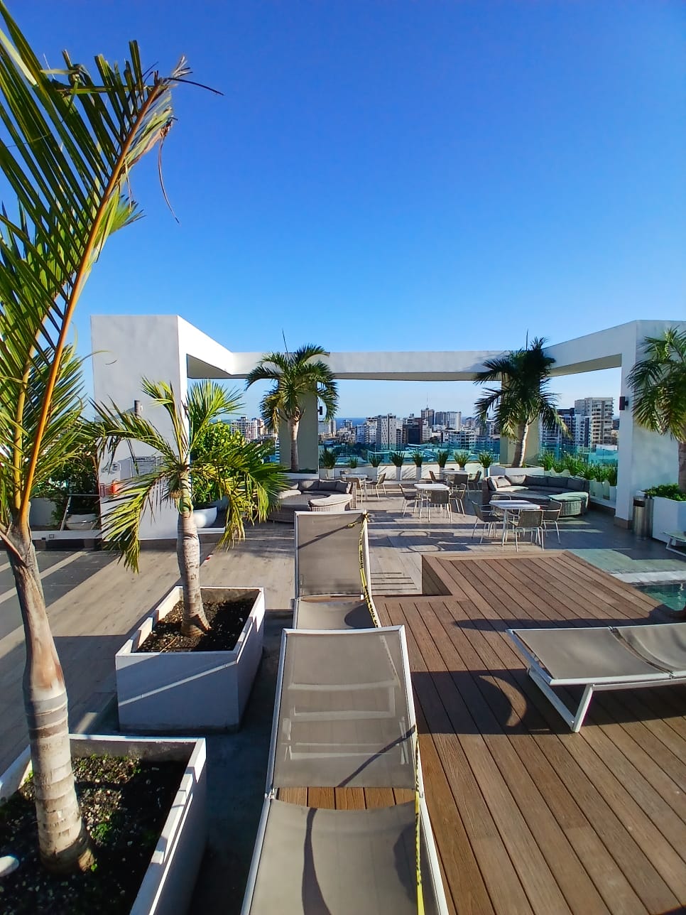 apartamentos - Amueblado en piantini Venta o Alquiler  0