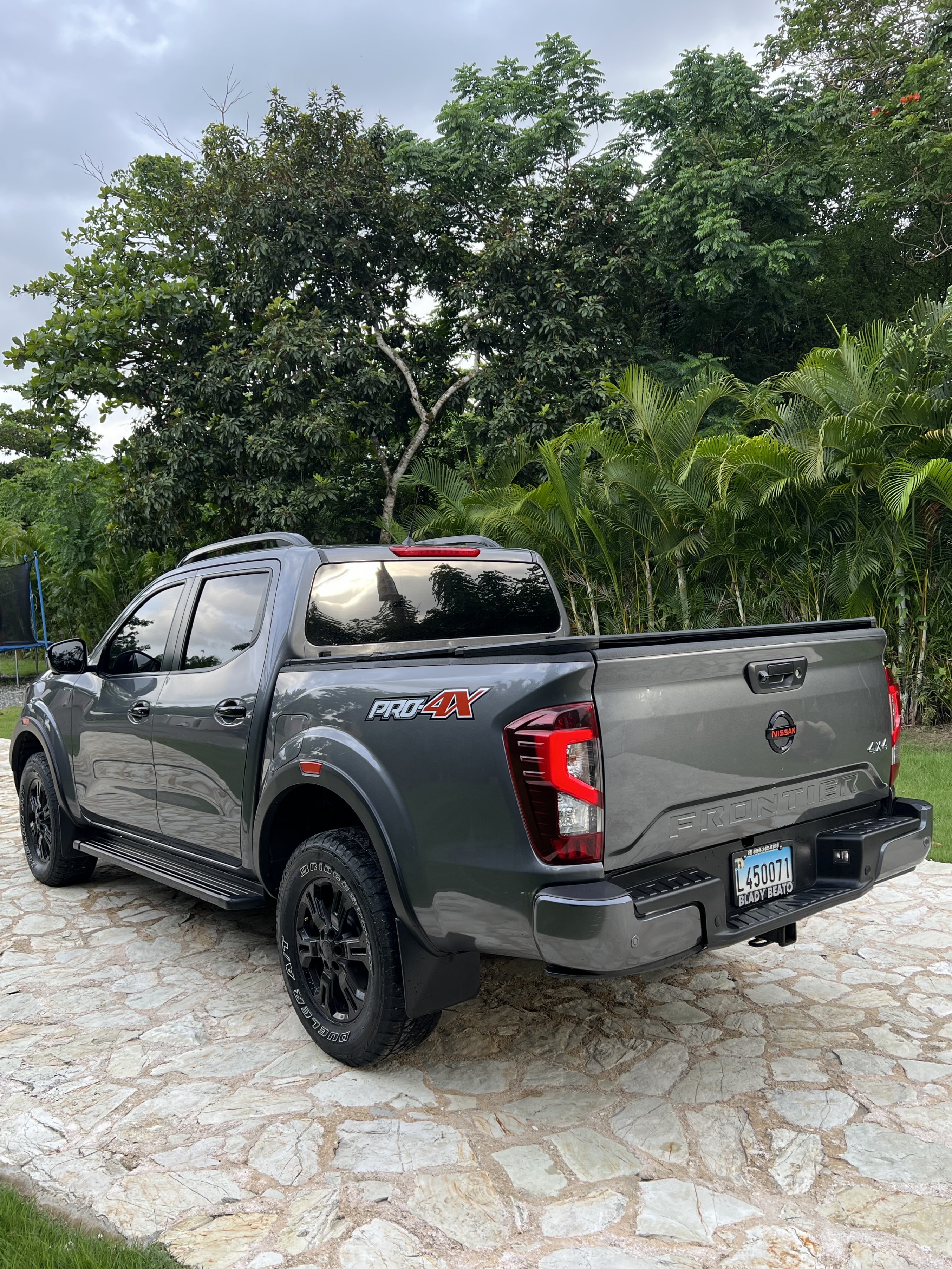 jeepetas y camionetas - Nissan Frontier Pro4X 2023 3