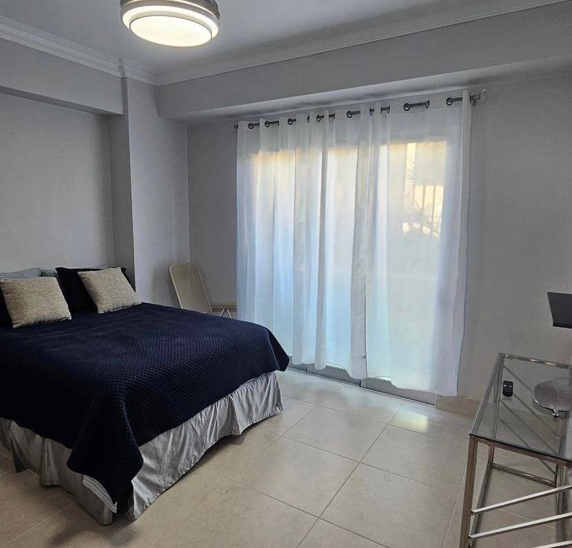 apartamentos - Alquiler Apartamento Amueblado de 3 Habitaciones, Mirador Sur 6