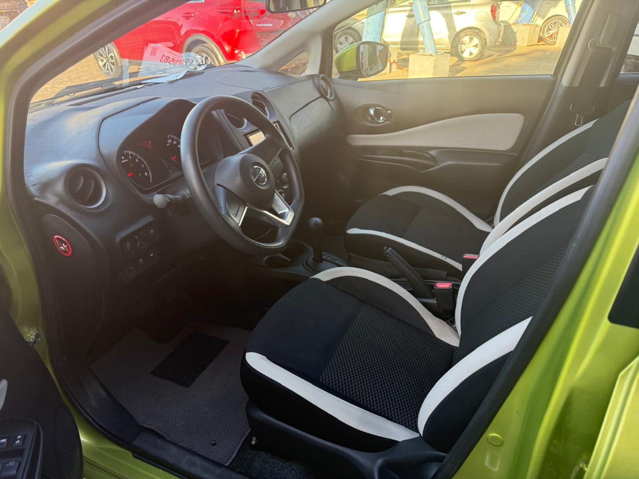 carros - Nissan versa 2019 3