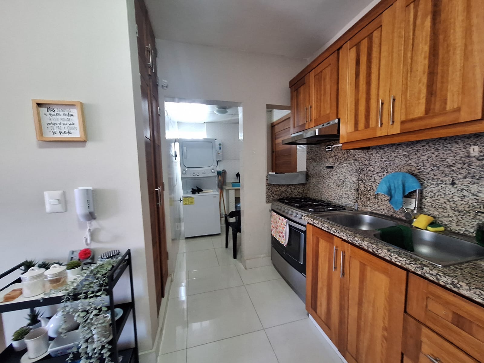apartamentos - PROPIETARIOS VENDE O ALQUILA APARTAMENTO 1HAB. CORAZON DE NACO.  SIN INTERM.
 9