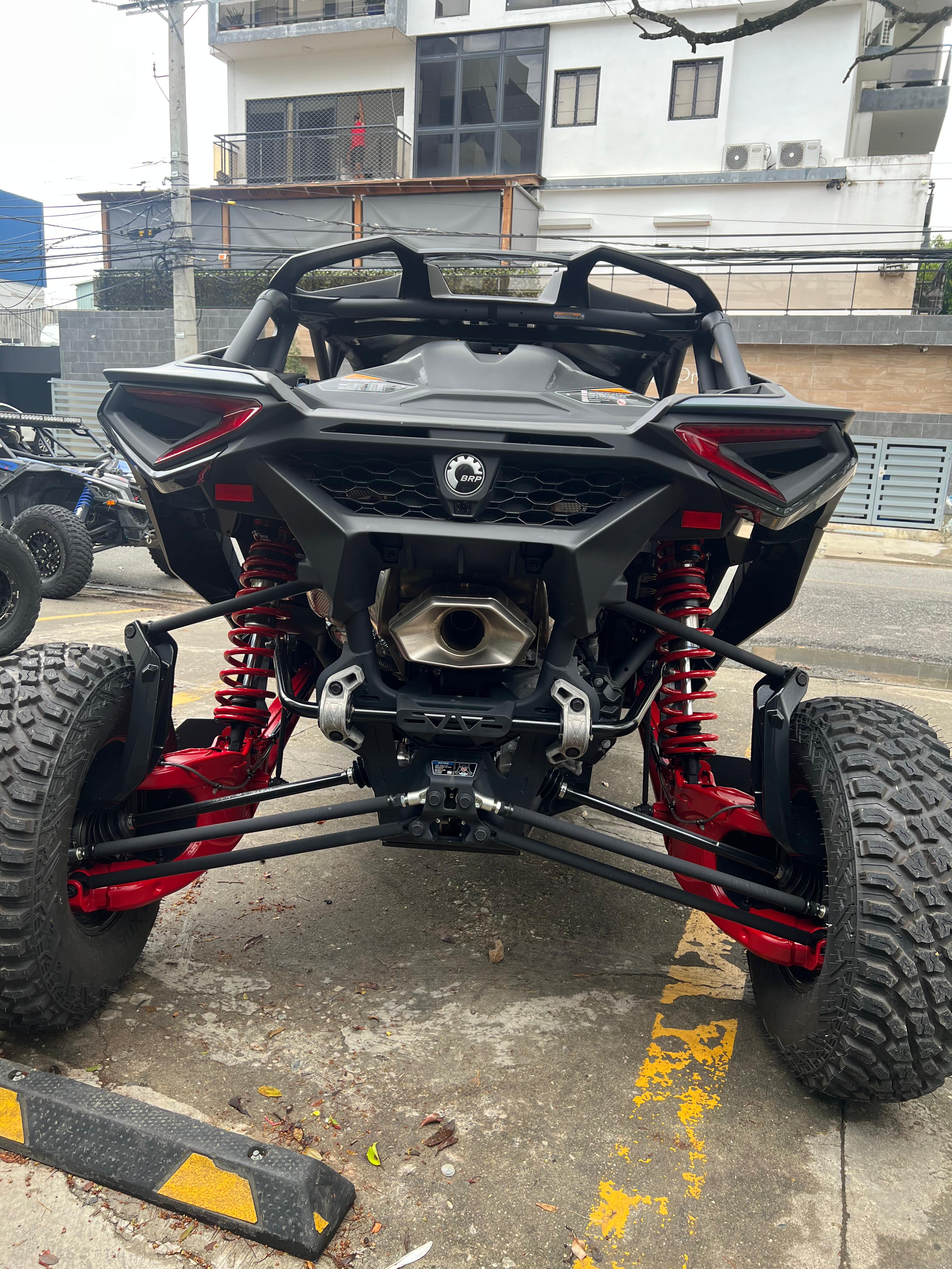 vehiculos recreativos - CAN-AM MAVERICK R XRS MAX SMART SHOX 2025 2