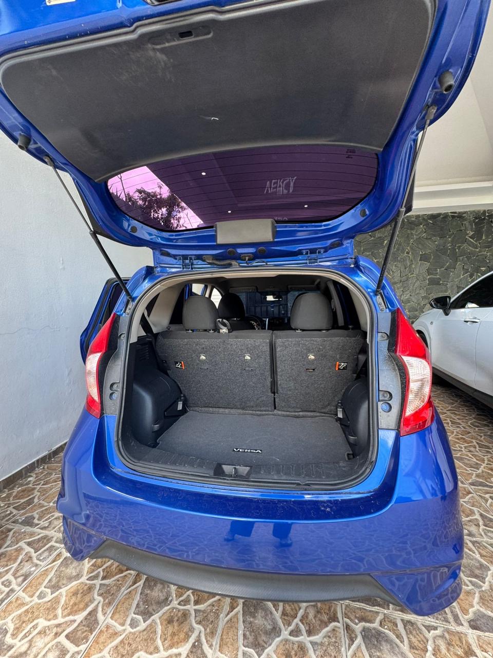 carros - Nissan versa note americana  2