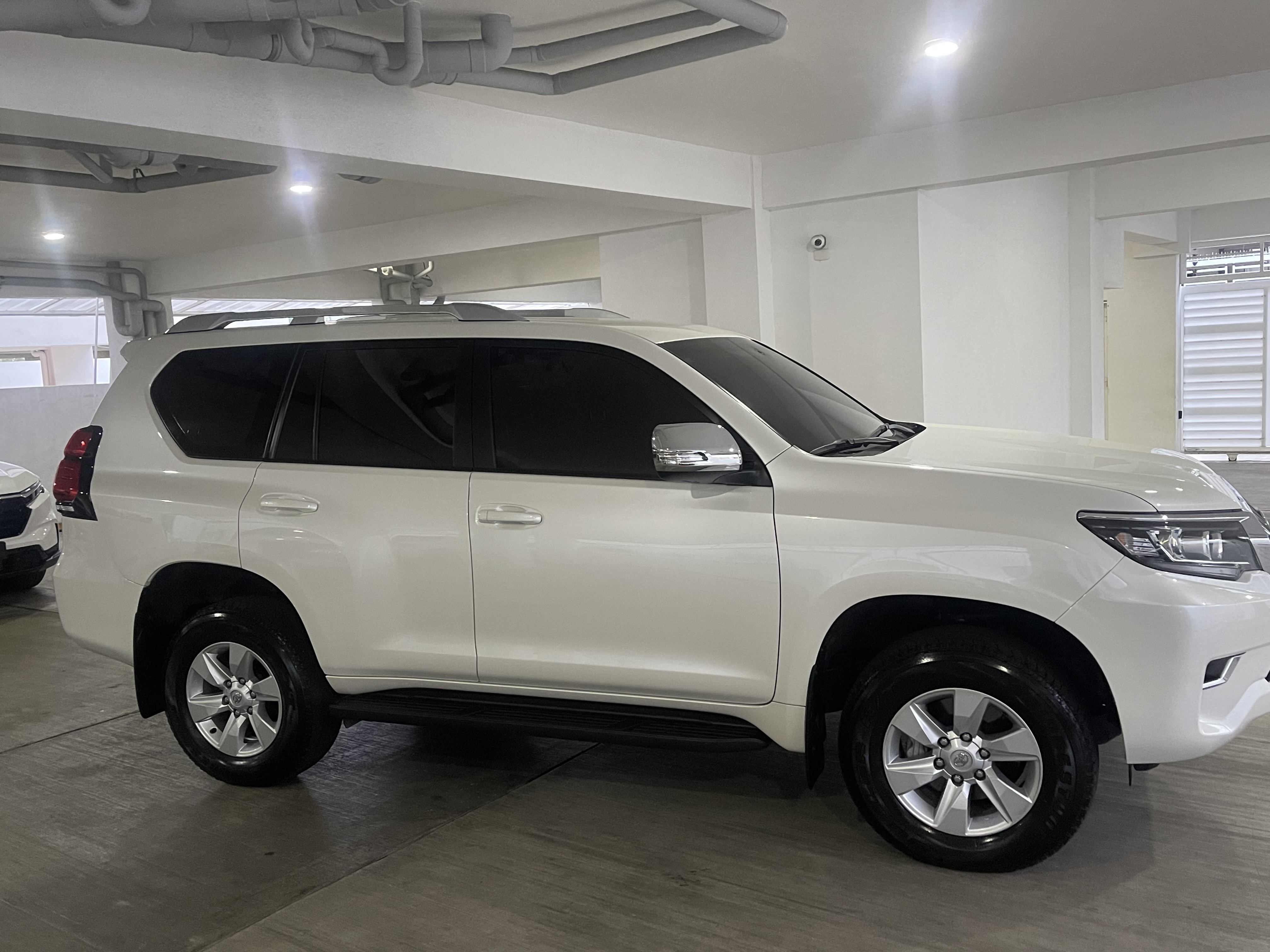 jeepetas y camionetas - Toyota Land Cruiser Prado 2022 TXL Nueva 3