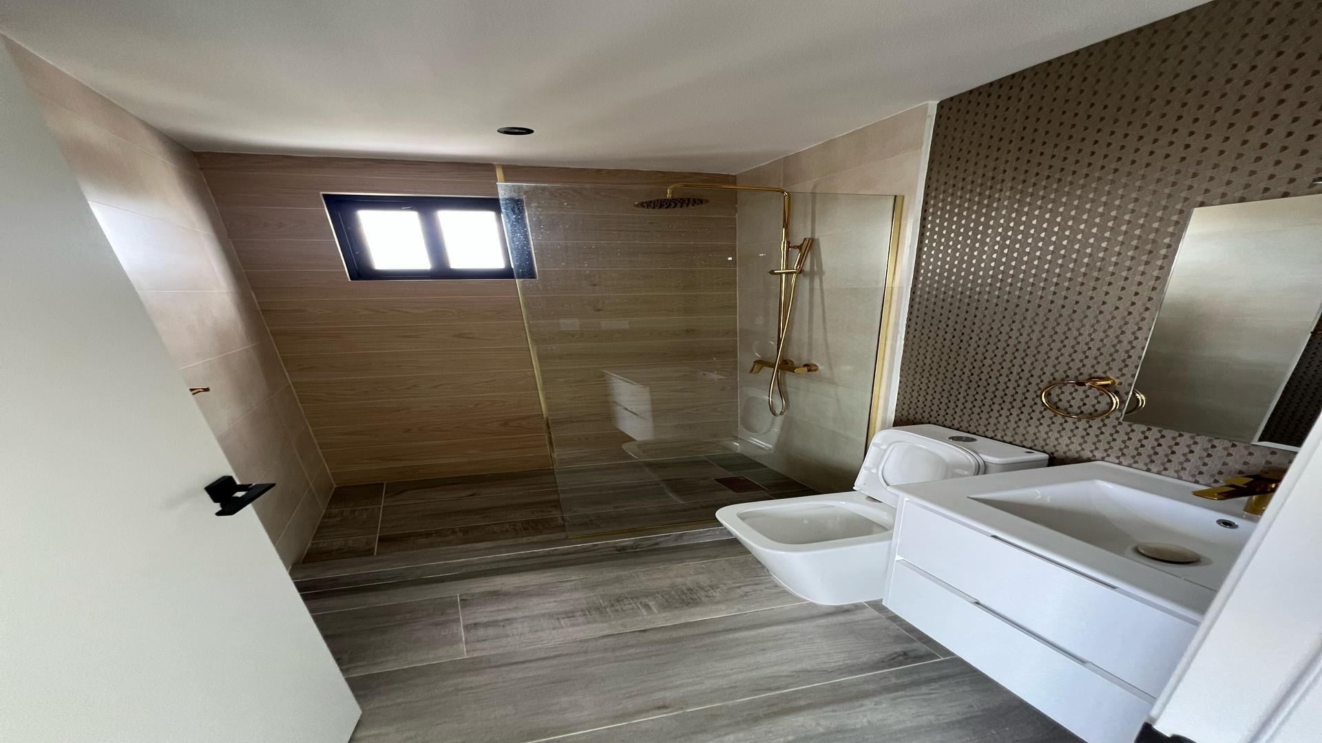 apartamentos - Apartamentos Nuevos, Amueblados  en venta en Naco 8