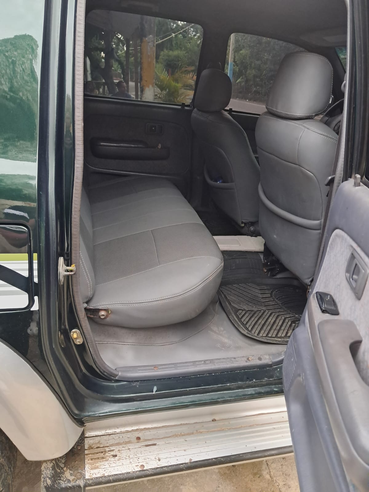 jeepetas y camionetas - TOYOTA HILUX 2003 4x4 Alta Doble Cabina 7
