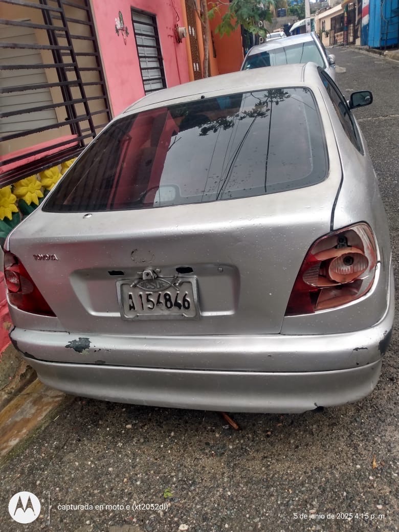carros - Toyota Corona del 2000 3