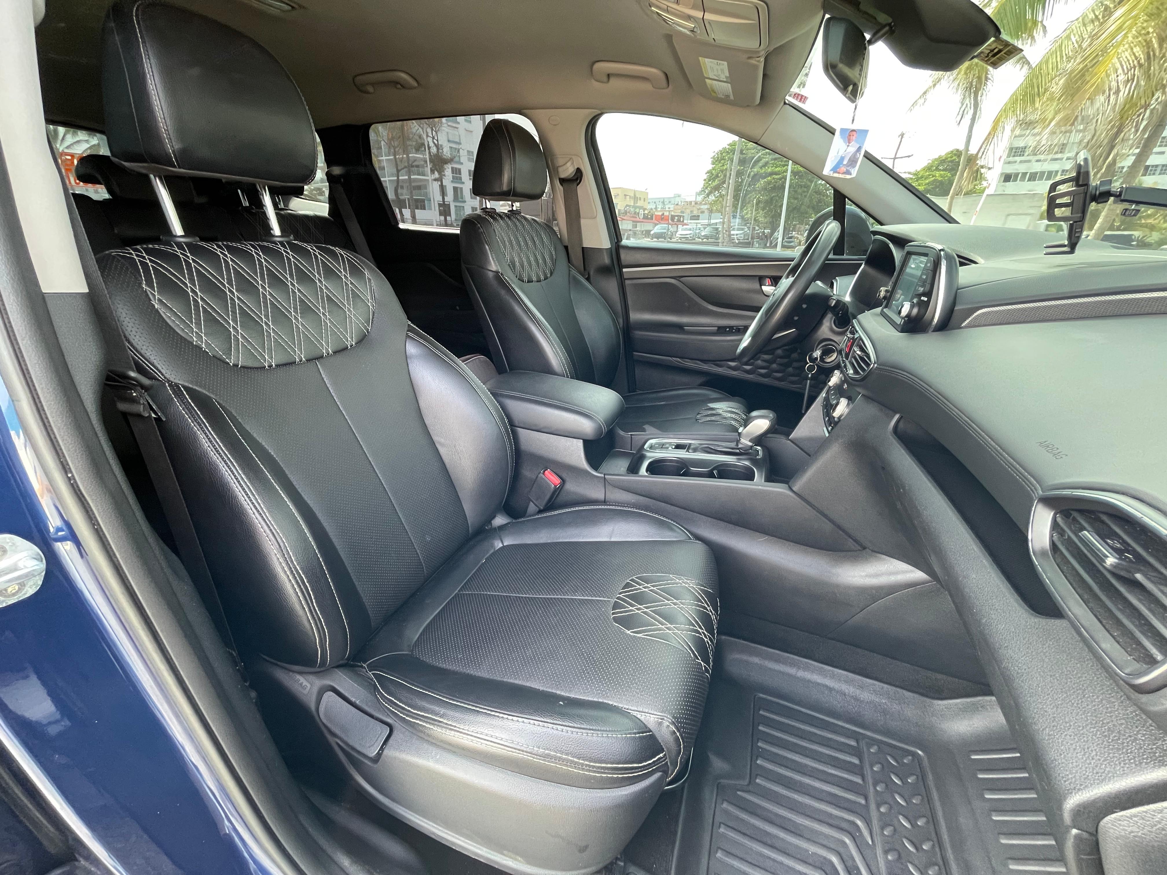 jeepetas y camionetas - Como nueva! Hyundai Santa Fe 2019 clean car fax  4