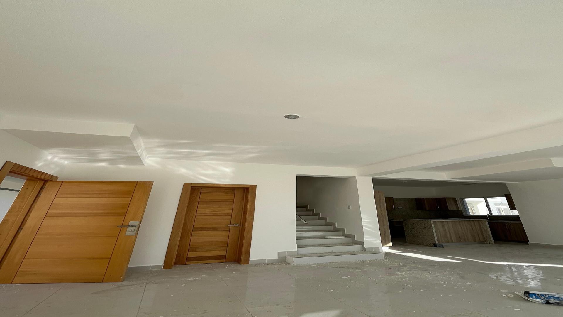 casas - IMPRESIONANTE CASA DE 2 NIVELES NUEVA EN MADRE VEIJA SUR SC RD 3
