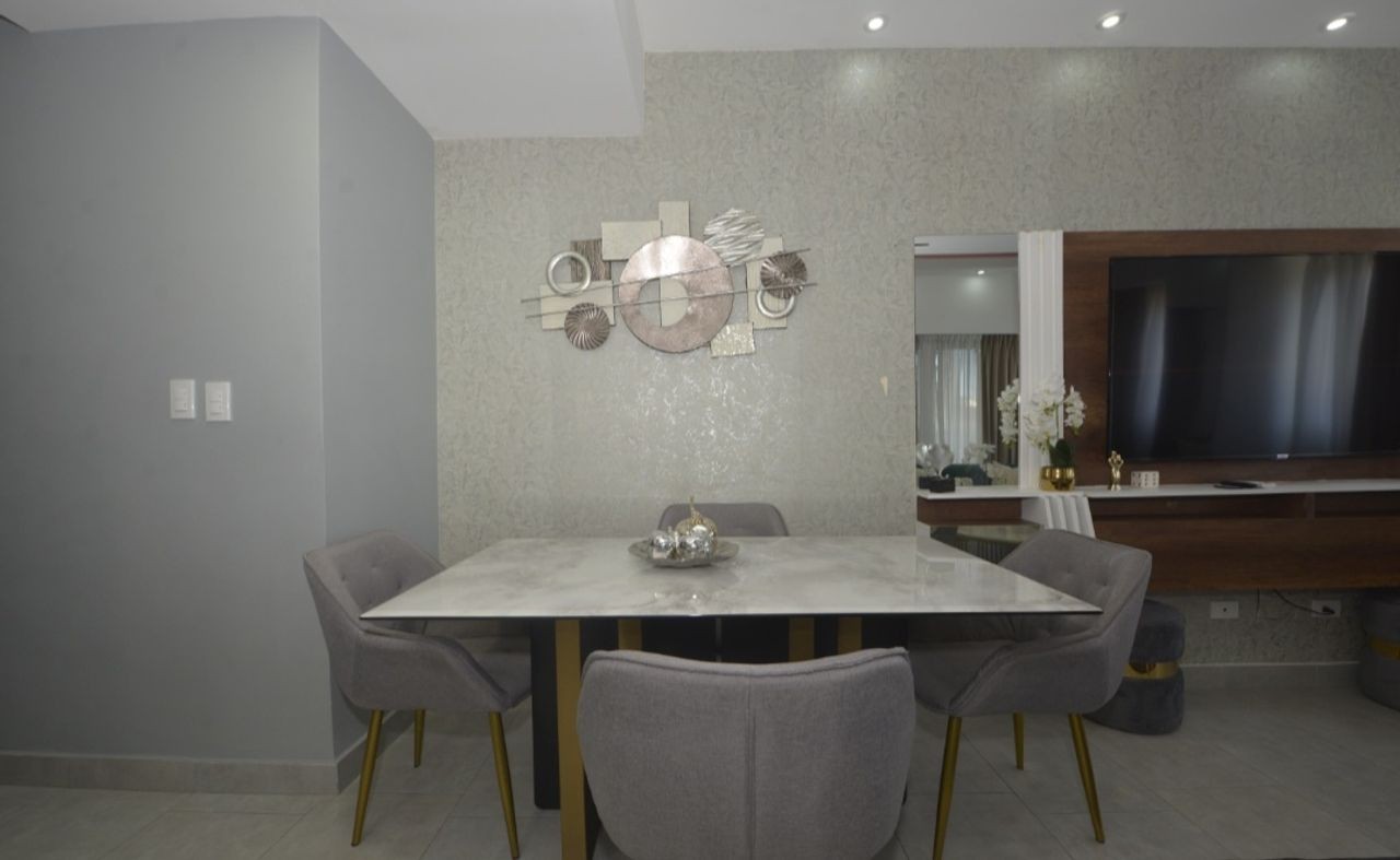 apartamentos - Aparatamento en alquiler finamente amueblado en Piantini 8