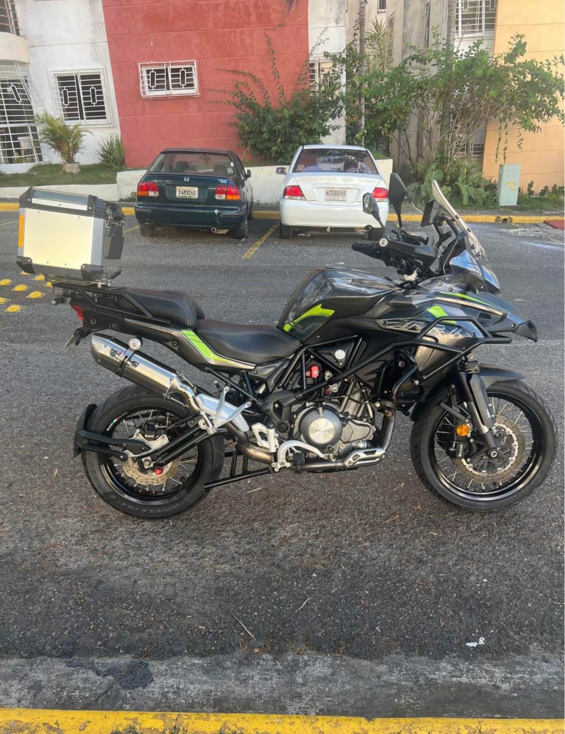 motores y pasolas - Se vende Benelli TRK 502X 6